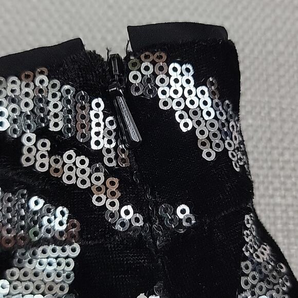 Milly Minis Animal Print Zebra Stripes Silver Sequins Black Velvet Mini Skirt 8 - Picture 4 of 13